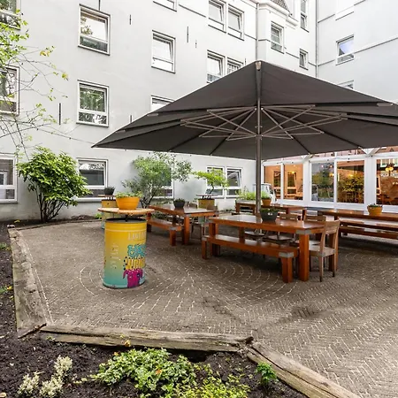 Hans Brinker אמסטרדם