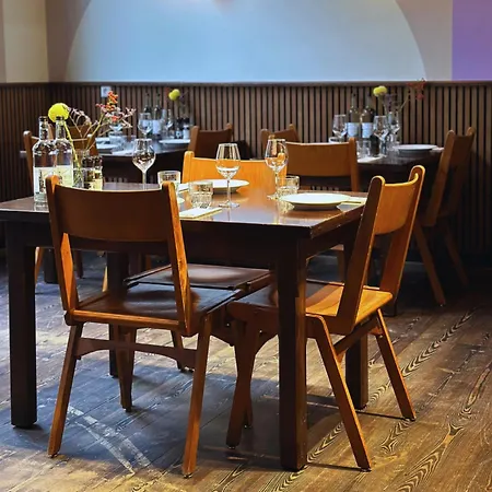 ホステル ハンス ブリンカー *