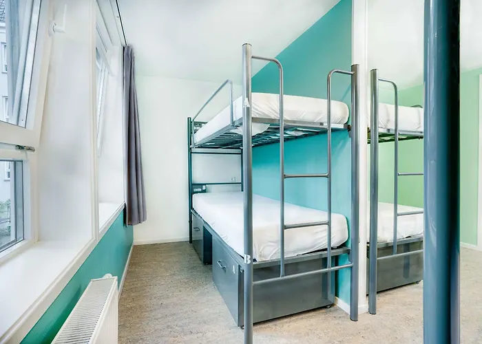 Hans Brinker Hostel Amsterdam