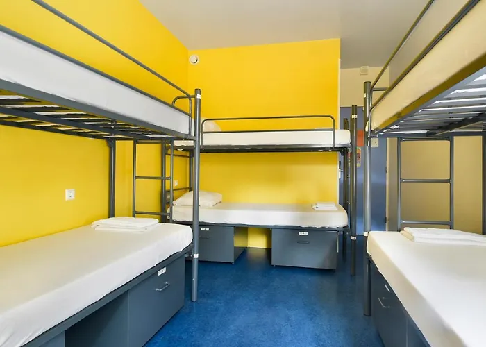 شباب هانس برينكير