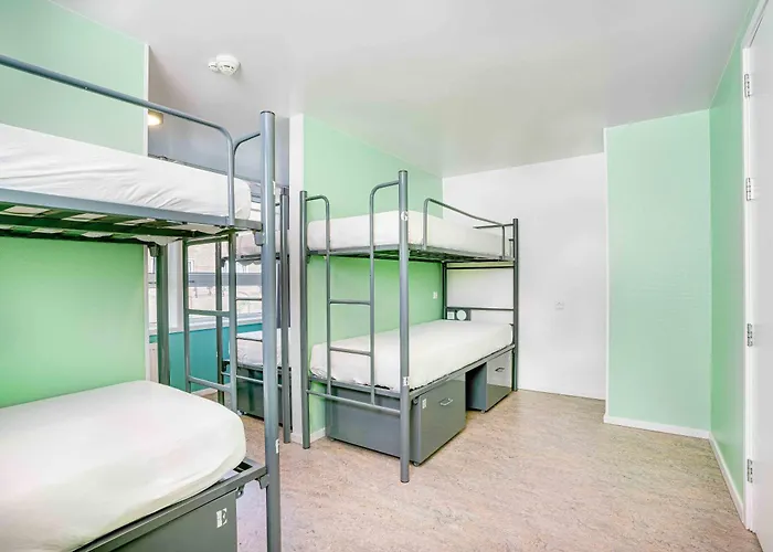 Hans Brinker Hostel Amsterdam